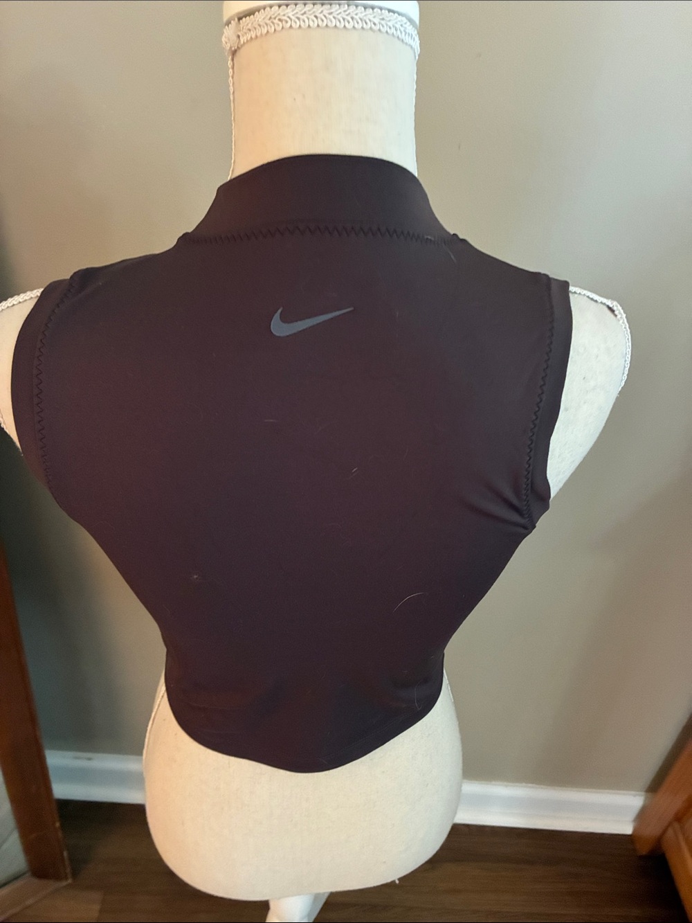 Nike Black High-Neck Cropped Tank Top